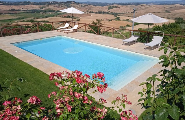 Ground floor apartment with loggia and garden, panoramic view