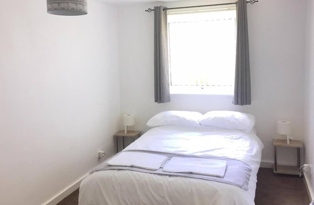 Ground floor flat with amenities