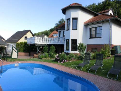 Group Hideaway with Pool