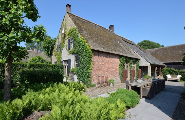 Group Stay with Private Pool and Sauna