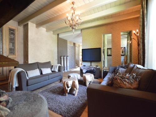 Group Stay with Private Pool and Sauna, cleaning included