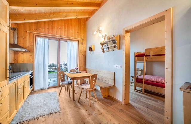 "Grushof App Köpfl" with Mountain View, Shared Garden & Wi-Fi