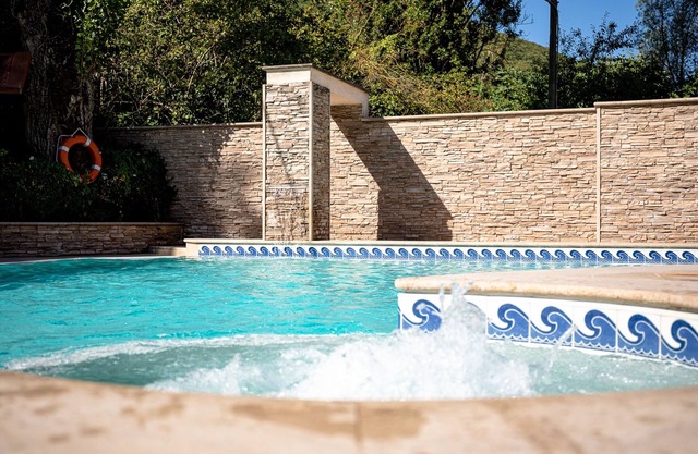 Guesia Village Hotel & Spa