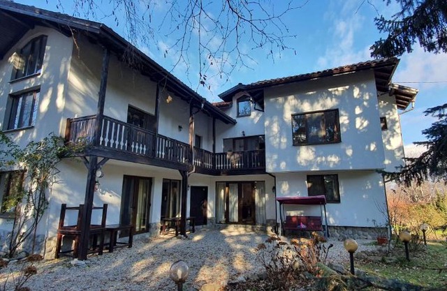 Guest House Ela