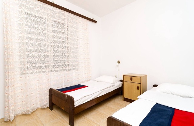 Guest House Kiko - Budget Twin Room - No.1