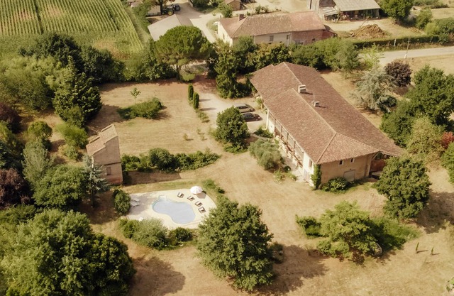 Guest house - Le domaine de la Rivalière