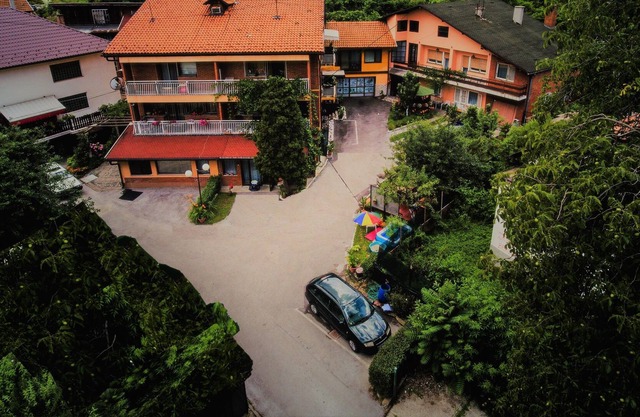 Guest House PASHA