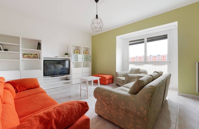 GuestHost - Bonola MM1 Comfy Apartment