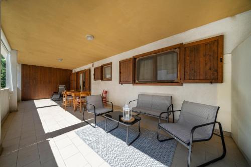 GuestHost - Cozy Apartment with Terrace - Tarvisio