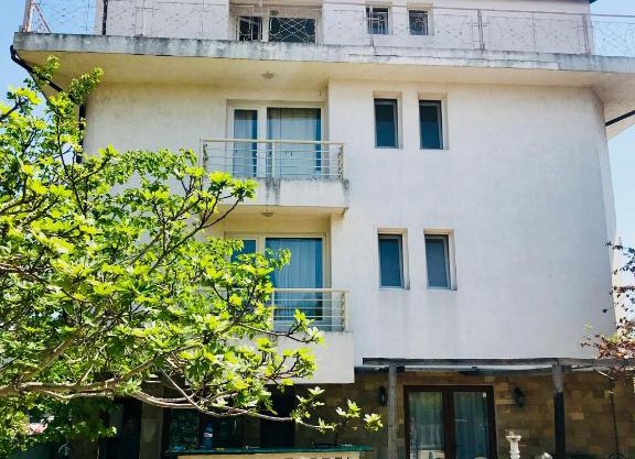 Guesthouse in Chernomorets next to Gradina and Sozopol