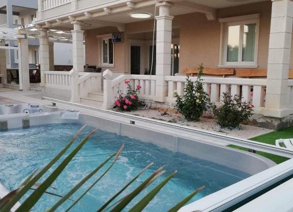 Guesthouse Villa Jurišić