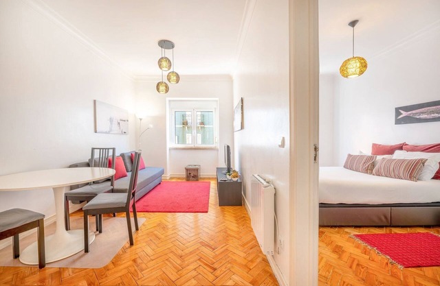 GuestReady - Charme Rouge Lisbon