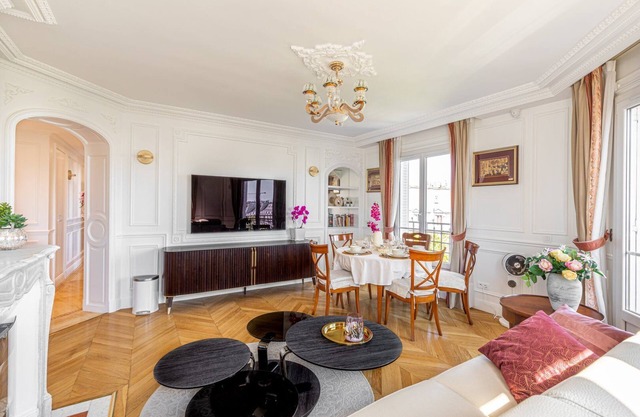 GuestReady - Charming stay near Museum of Illusion