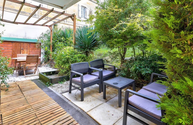 GuestReady - Incredible Garden Level Apartment in Langoiran