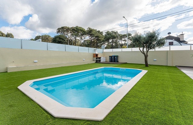 GuestReady - Madalena retreat village home 2