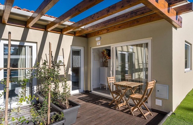 GuestReady - Madalena retreat village home 3