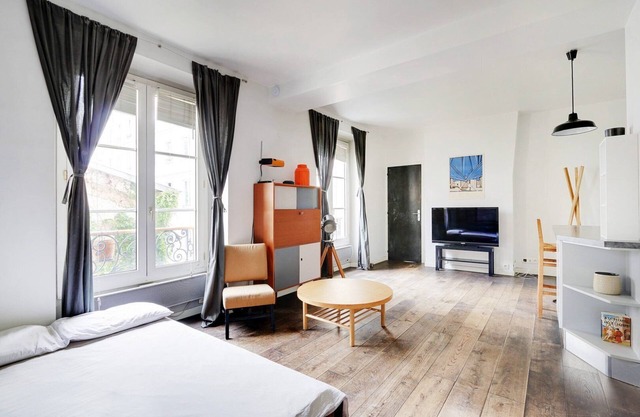 GuestReady - Paris Studio Retreat