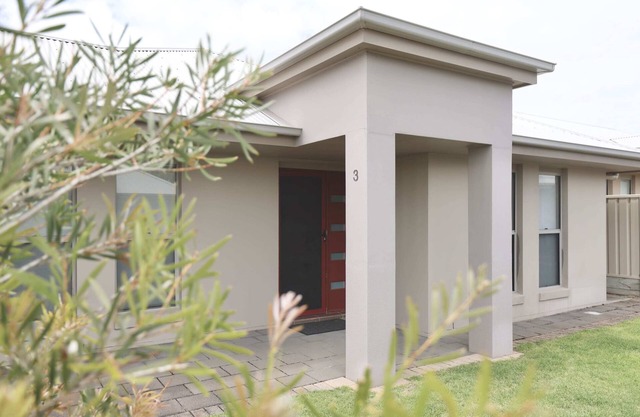 Guichen Villa 3 - Wi-Fi, Pets welcome outside
