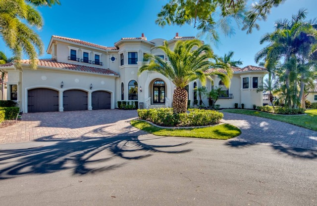 Gulf Access Canal | Heated Pool & 2 Spas | Theatre