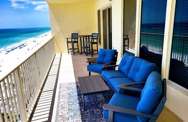 Gulf Crest 2 Bedroom Unit; Gulf Views; Disc Summer rates; Free Beach Chair Serv!