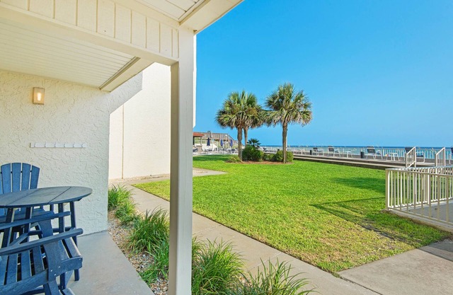☀️Gulf Front-Small Complex-Pool-Latitude 29 #4☀️