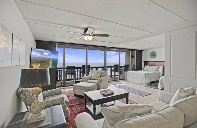 Gulf Shores #603: Gorgeous Top Floor Beachfront View from Complete Remodel 2 Bedroom 2 Bathroom