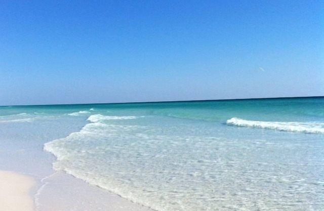 Gulf Views * Steps to the Beach * Private Patio