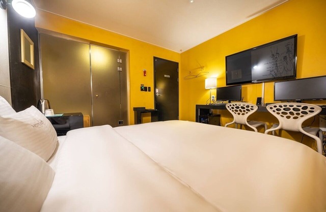 Guri Lexy Hotel
