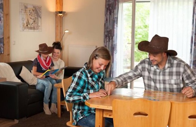 Gut ausgestattetes Ferienhaus Economy (ca. 60qm) für bis zu 6 Personen - Pullman City