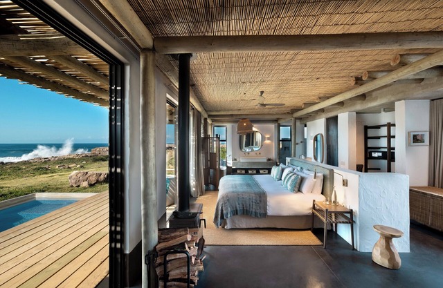 GweGwe Beach Lodge