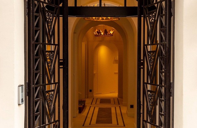 Hôtel Bonsoir Madame