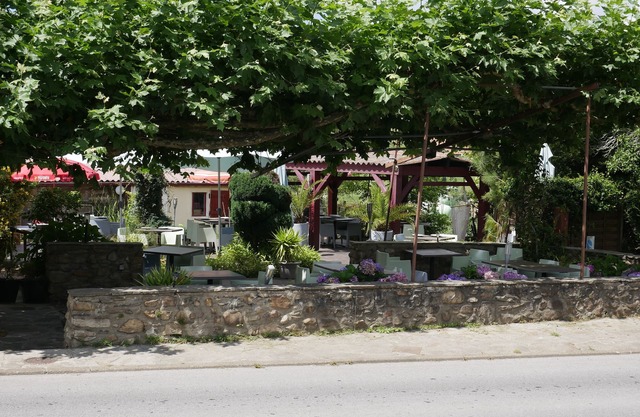 Hôtel Restaurant Trabenia