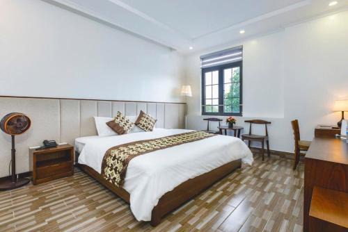 Hưng Anh Hotel