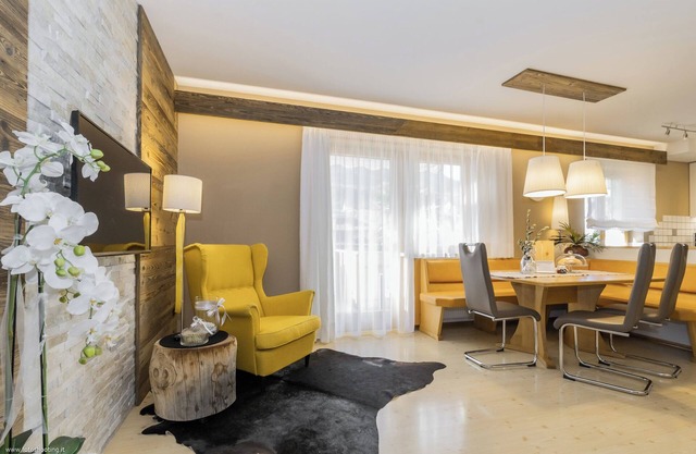 Holiday Apartment "Apartment Wieser 2" with Mountain View, Heated Pool & Wi-Fi