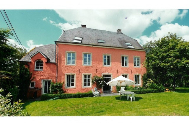 Habay: House with character