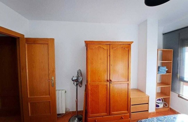 Habitación Doble Luminosa y Acogedora