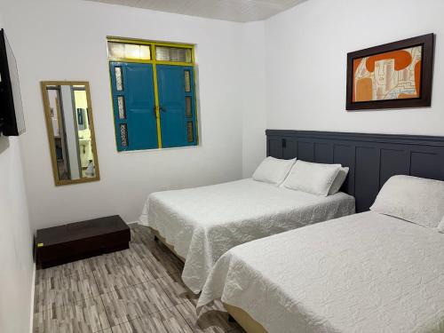 Habitación Privada Amplia y Tranquila cerca del Parque Principal 1