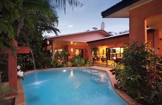 Hacienda Cooya Beach