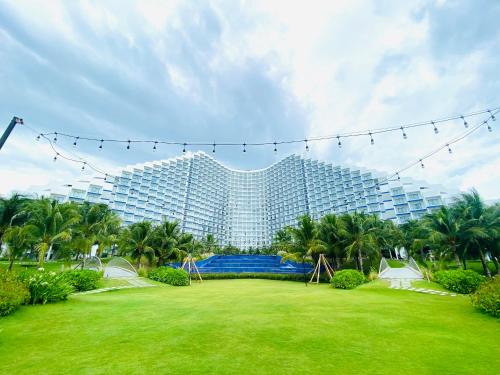 Haemo Premier Seaview Apartment - The Arena Cam Ranh near Airport