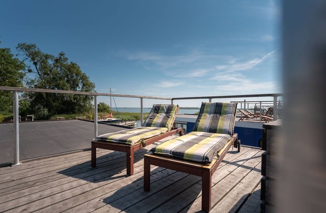 Hafenresort Karnin - Hausboot Glaukos - Hausboot Glaukos