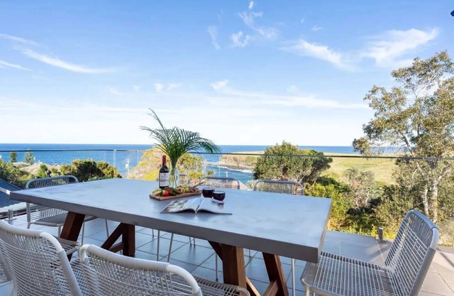 Halcyon– Breathtaking ocean views