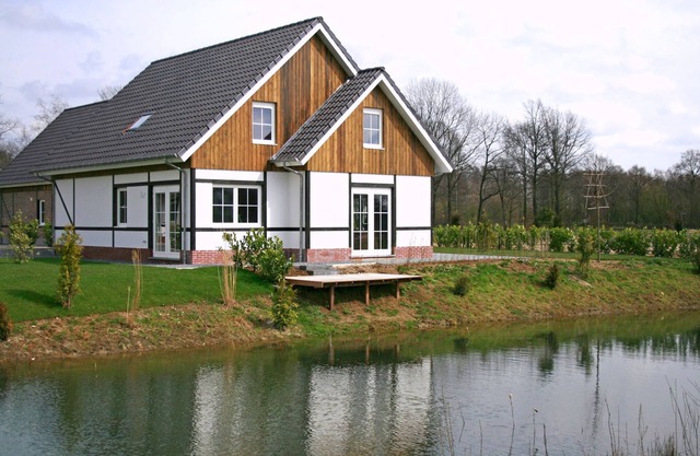 Half-timbered house with dishwasher