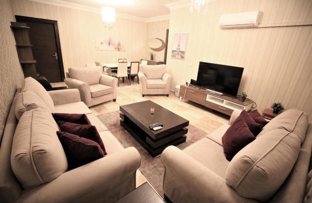 Halton Hills Apartment
