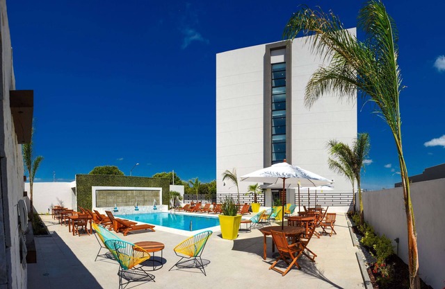 Hampton Inn by Hilton Piedras Negras