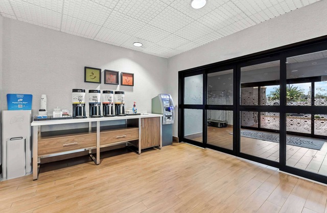 Hampton Inn Florence Midtown near University of North Alabama