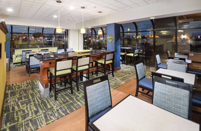 Hampton Inn Tulsa Broken Arrow