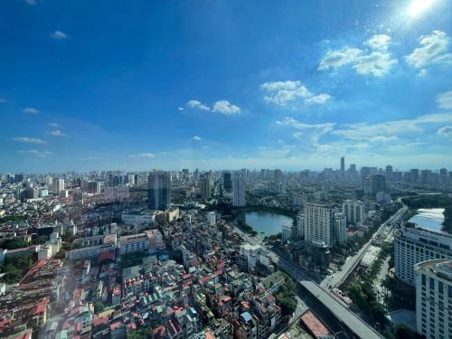 Hana Housing - Vinhomes Metropolis Hanoi Apartment