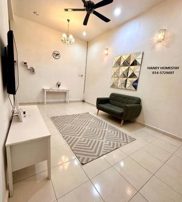 Haney Homestay