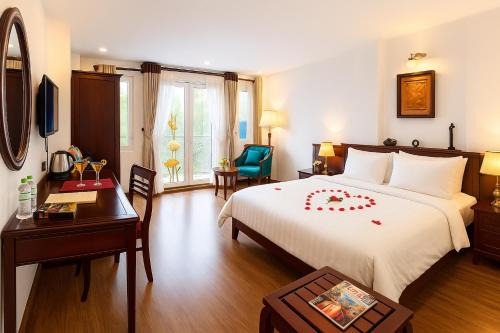 Hanoi Siva Luxury Hotel & Travel
