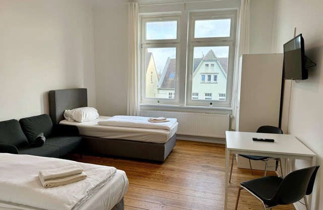 Hansaring 11 W3 - 3 bedrooms